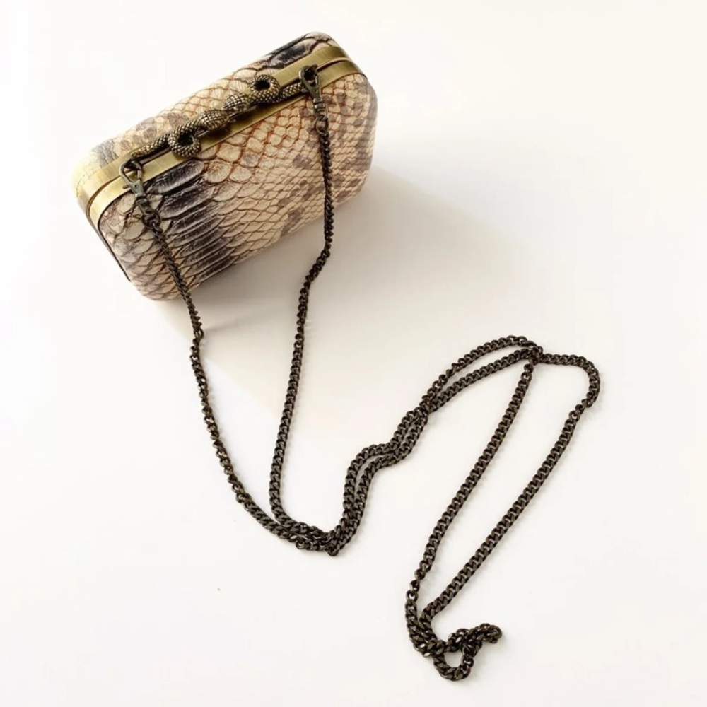 House of harlow 1960 Tan Marley Snake Clutch